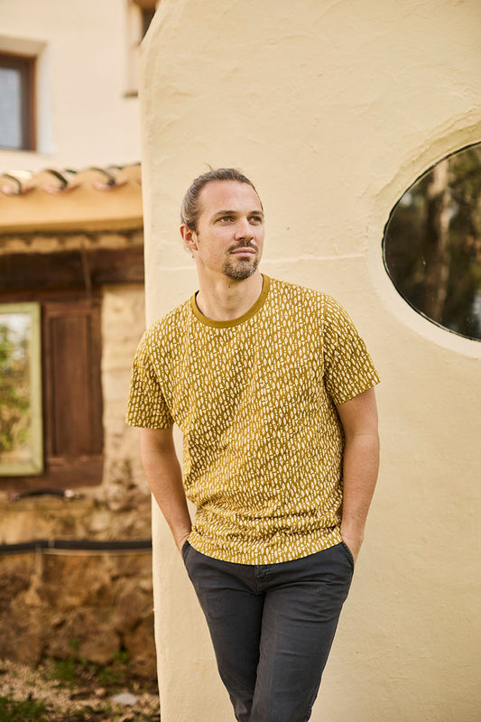 Camiseta ecológica Fer Étnico Mostaza
