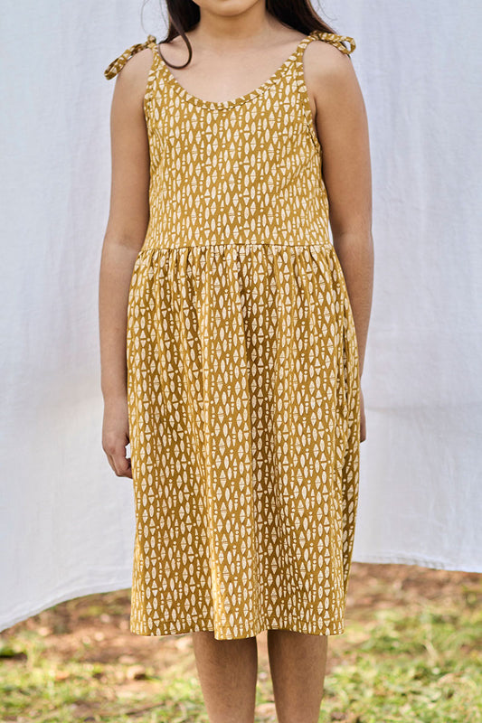 Vestido Tirantes Lazo Étnico Mostaza de Algodón Orgánico