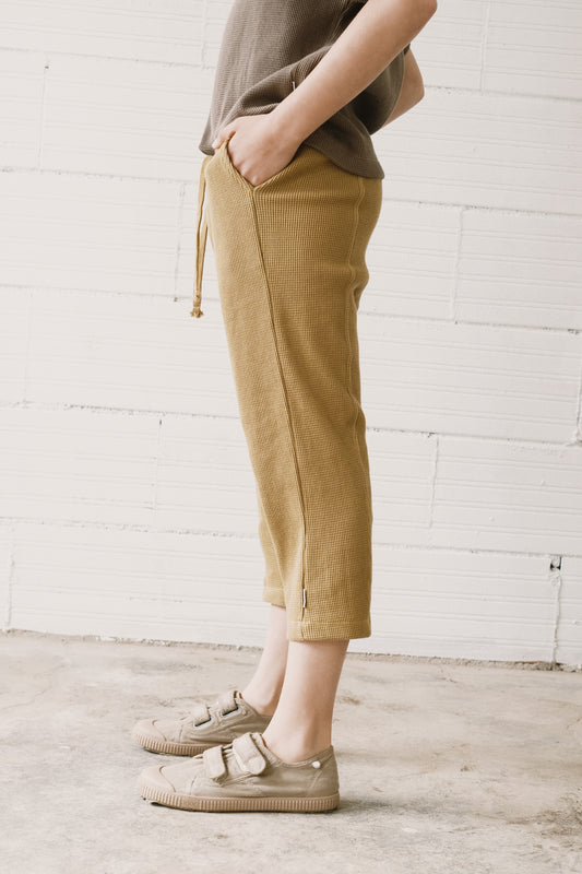 Hallow waffle organic cotton trousers in mustard