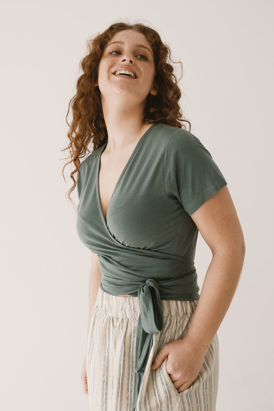 Hagne Tencel wrap T-shirt in green