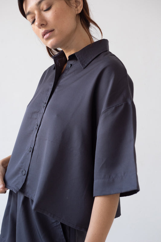 Camisa Hallow oversized Tencel negro
