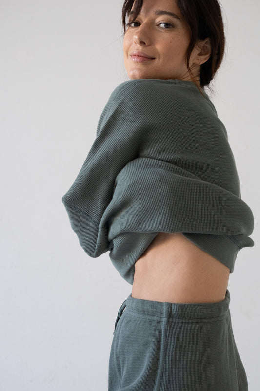 Helmut – übergroßes Waffel-Sweatshirt in Blau