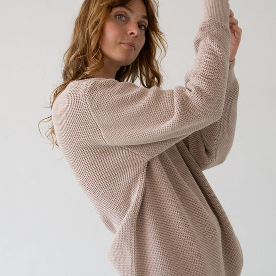 TIRALAHILACHA | Unisex Tam Sweater Organic Cotton in Magnolia White