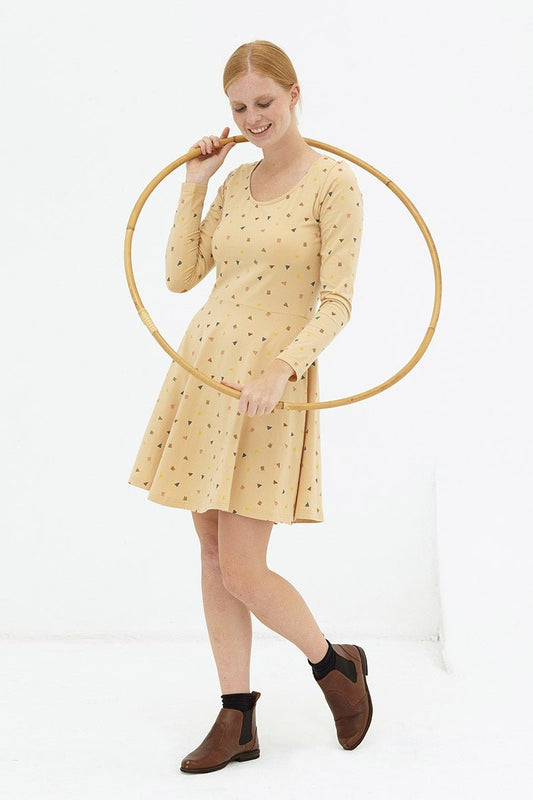 Vestido media capa beige Denisse - TIRALAHILACHA