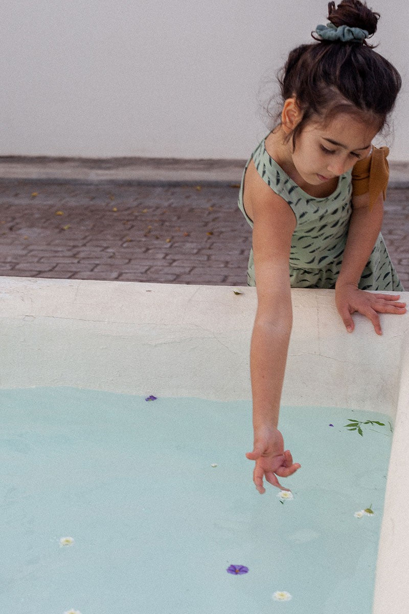 Edna Dress Reflections - TIRALAHILACHA