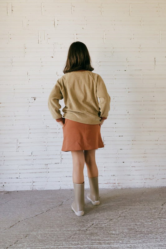 Falda corta evasé Gaya rojo marte