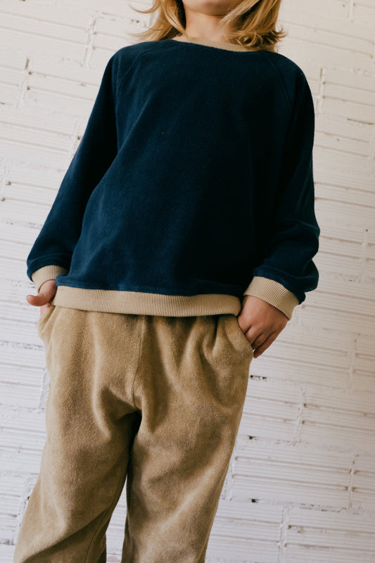 Ginger Sweatshirt mit Raglanärmeln in Blau