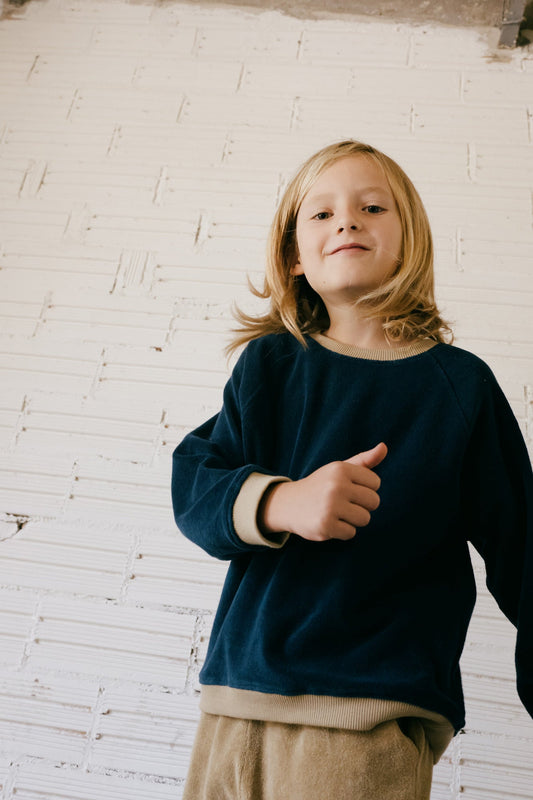 Ginger Sweatshirt mit Raglanärmeln in Blau