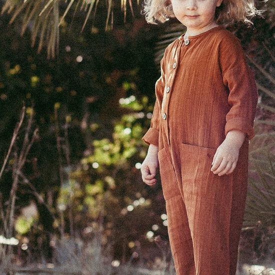 Surya unisex jumpsuit in terracotta - TIRALAHILACHA