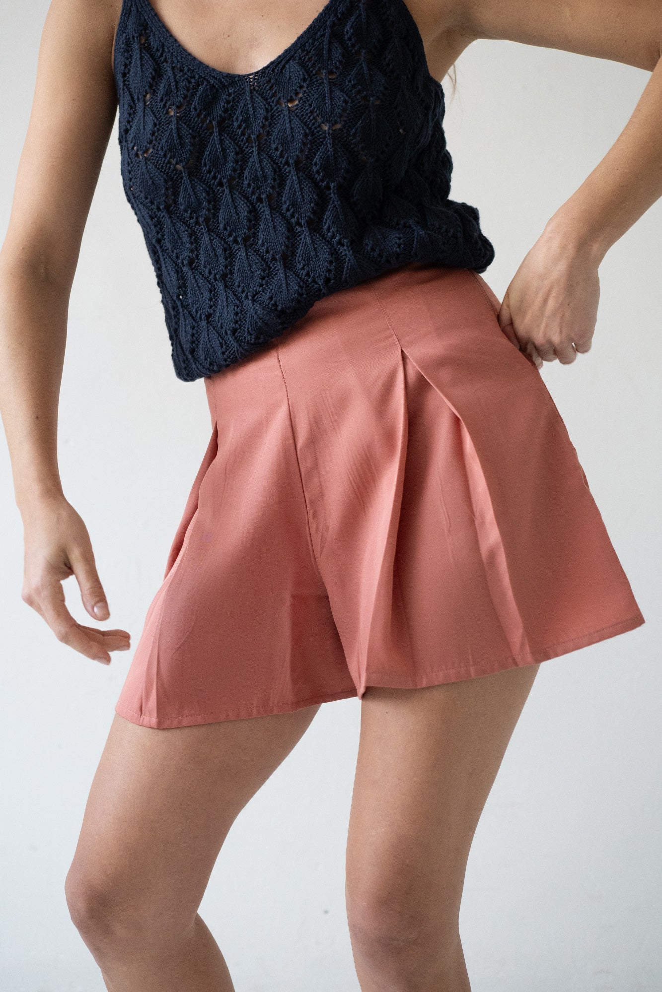 【PORTERNA】Heeled Frill Shorts Hannia Tencel shorts in pink | Fair Fashion by TIRALAHILACHA