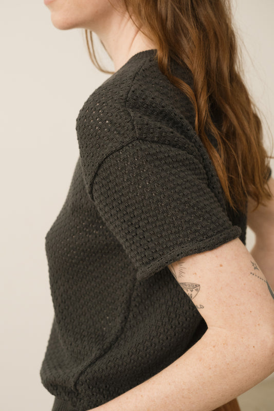 Hadara - Haut tricoté à manches courtes en noir