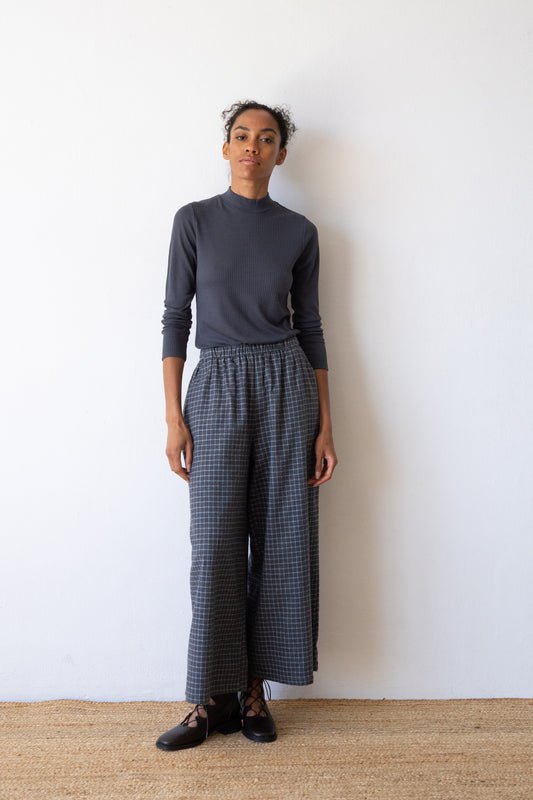 Organic cotton wide-leg trousers in blueberry blue
