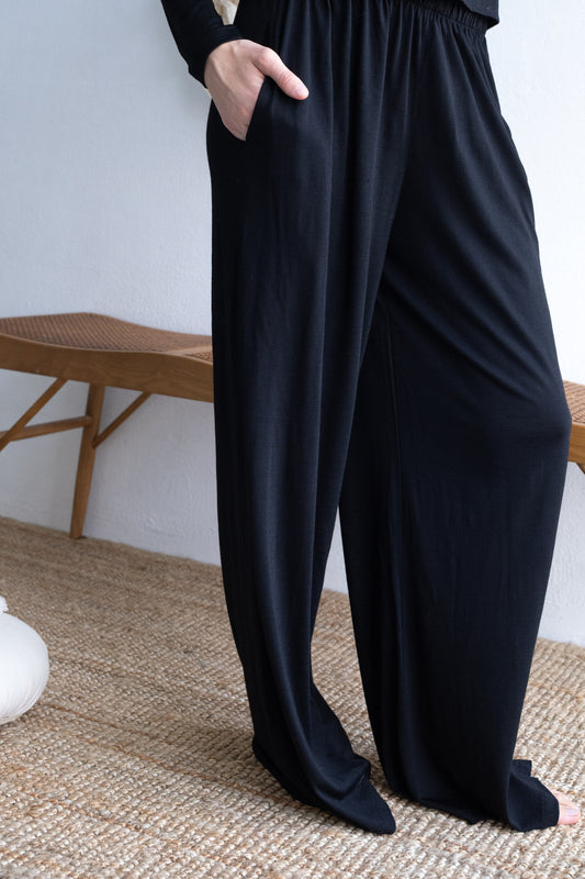 Merino wool wide-leg trousers in anthracite grey