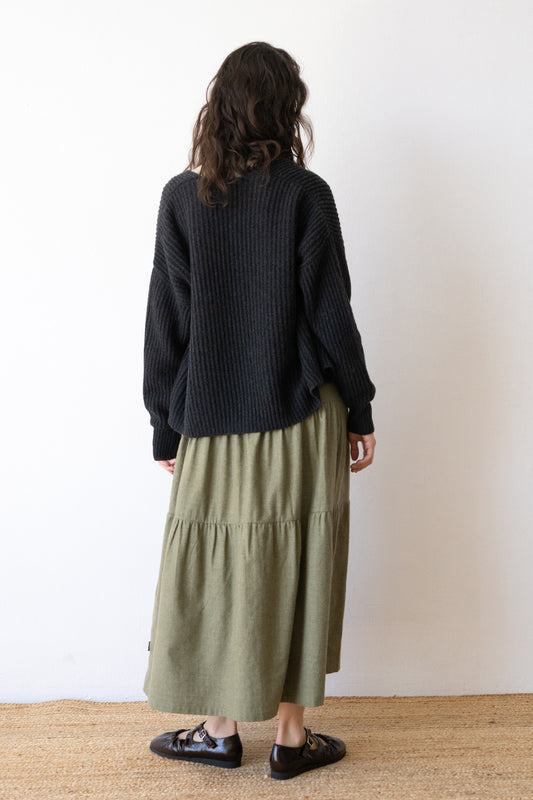 Cashmere cardigan in charcoal grey
