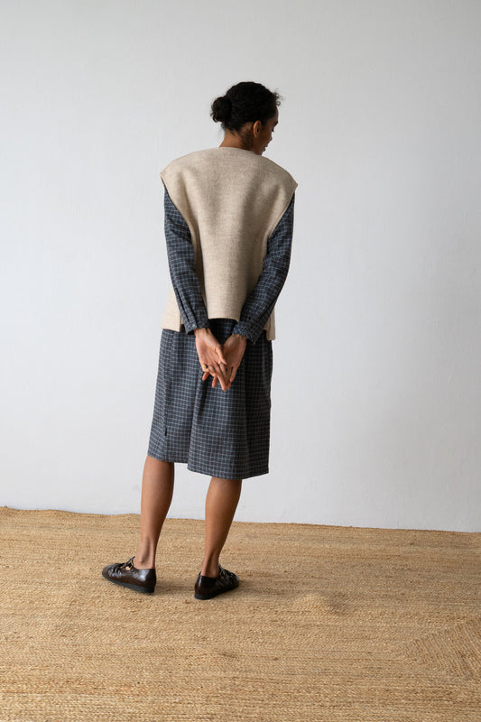 100% virgin wool waistcoat in beige