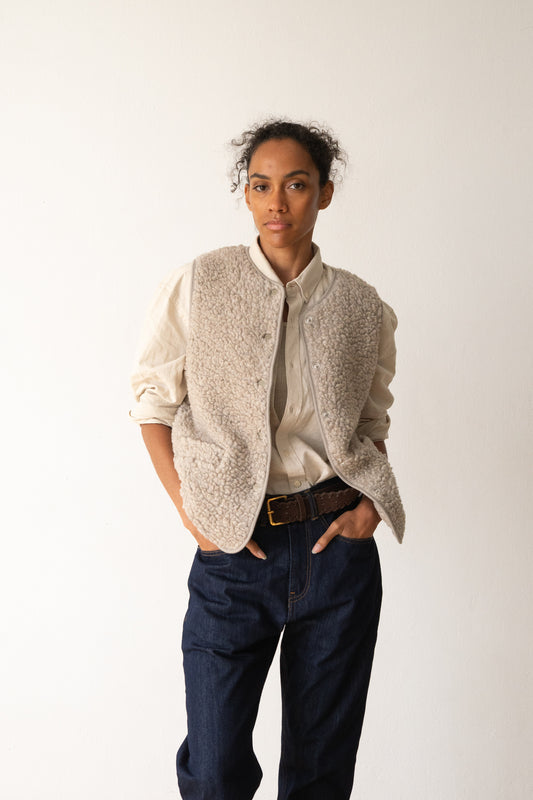 Wool and organic cotton sherpa vest in beige