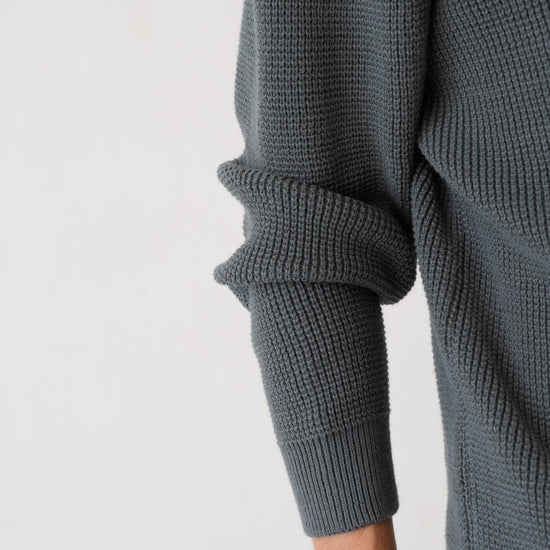 TIRALAHILACHA | Hydrangea blue Tam sweater in organic cotton