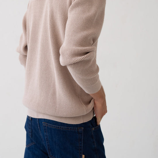 TIRALAHILACHA | White Magnolia Tam sweater in organic cotton