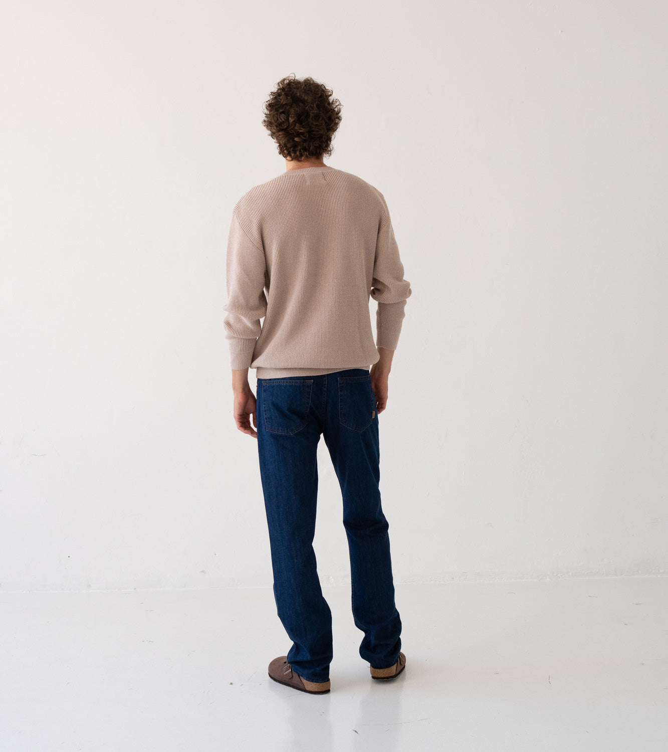 TIRALAHILACHA | White Magnolia Tam sweater in organic cotton