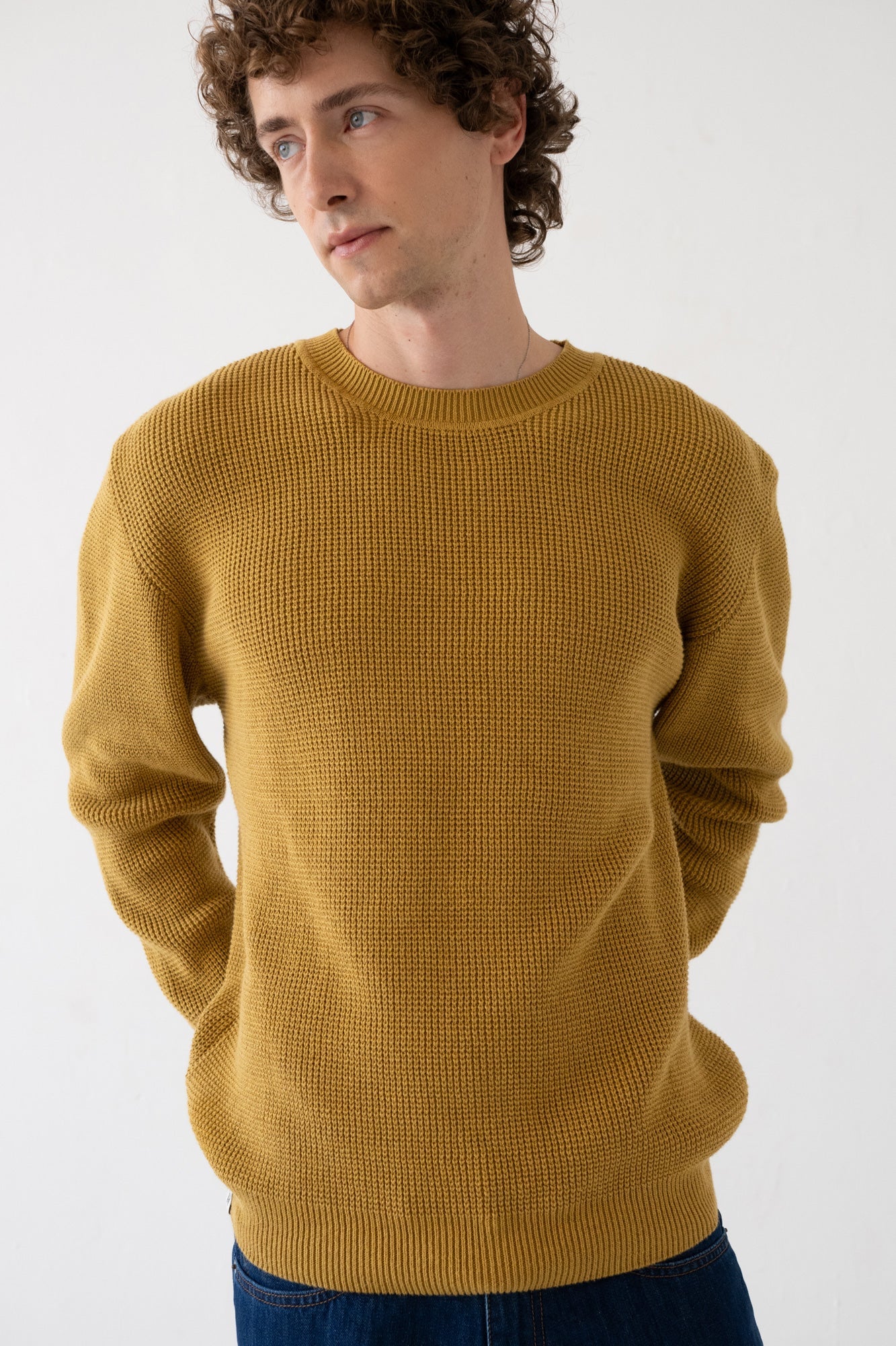 TIRALAHILACHA | Mustard Tam sweater in organic cotton