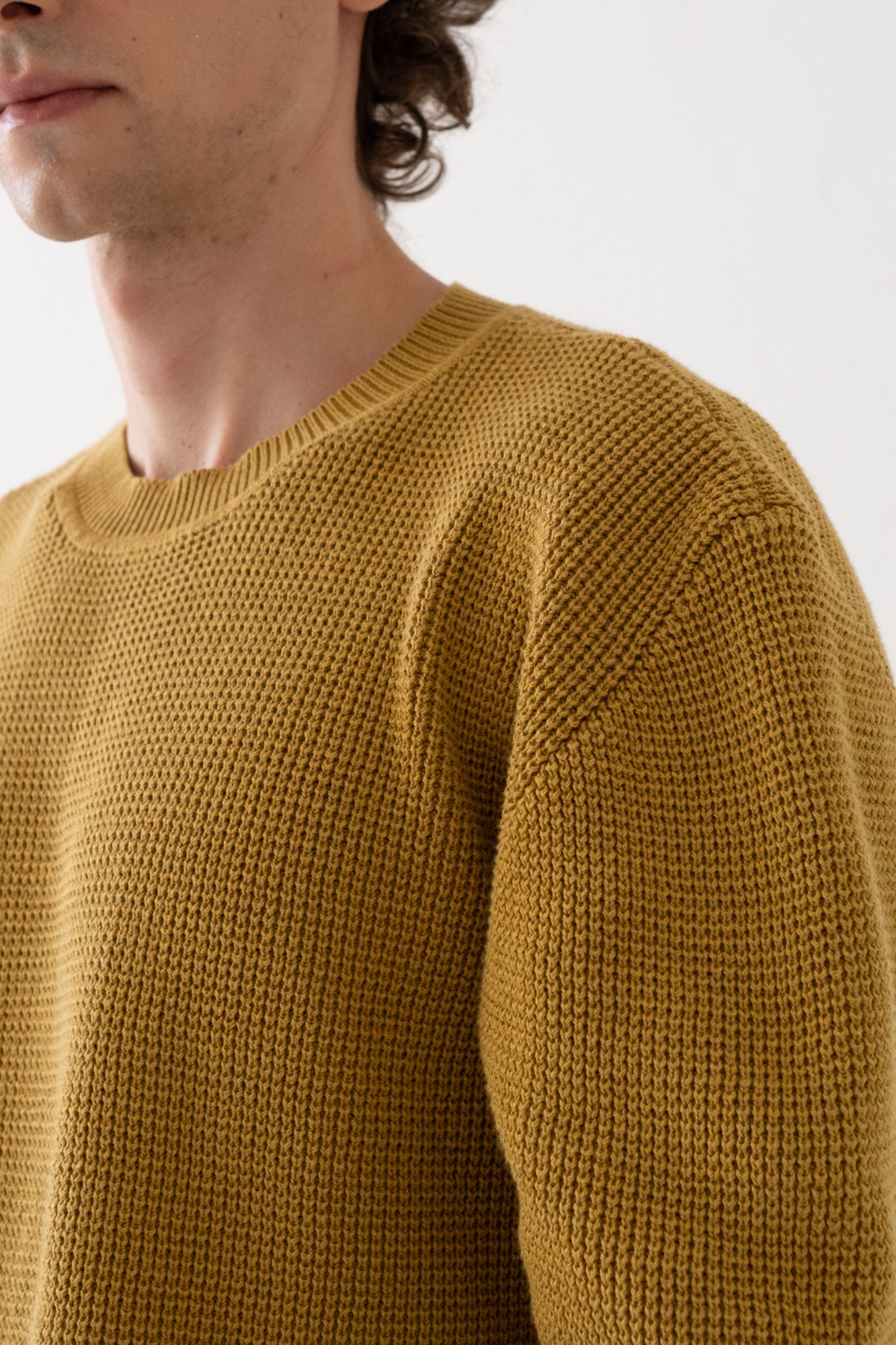 TIRALAHILACHA | Mustard Tam sweater in organic cotton