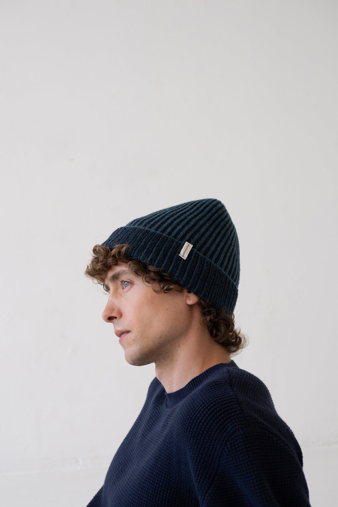 TIRALAHILACHA | Tao chunky wool beanie in two-tone blue