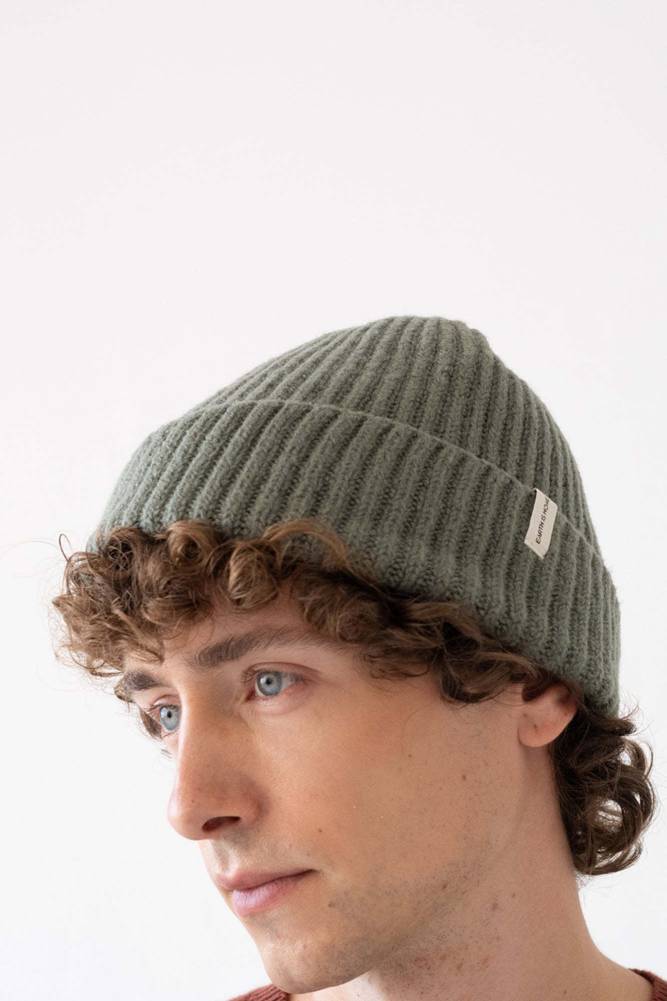 TIRALAHILACHA | Tao chunky wool beanie in green