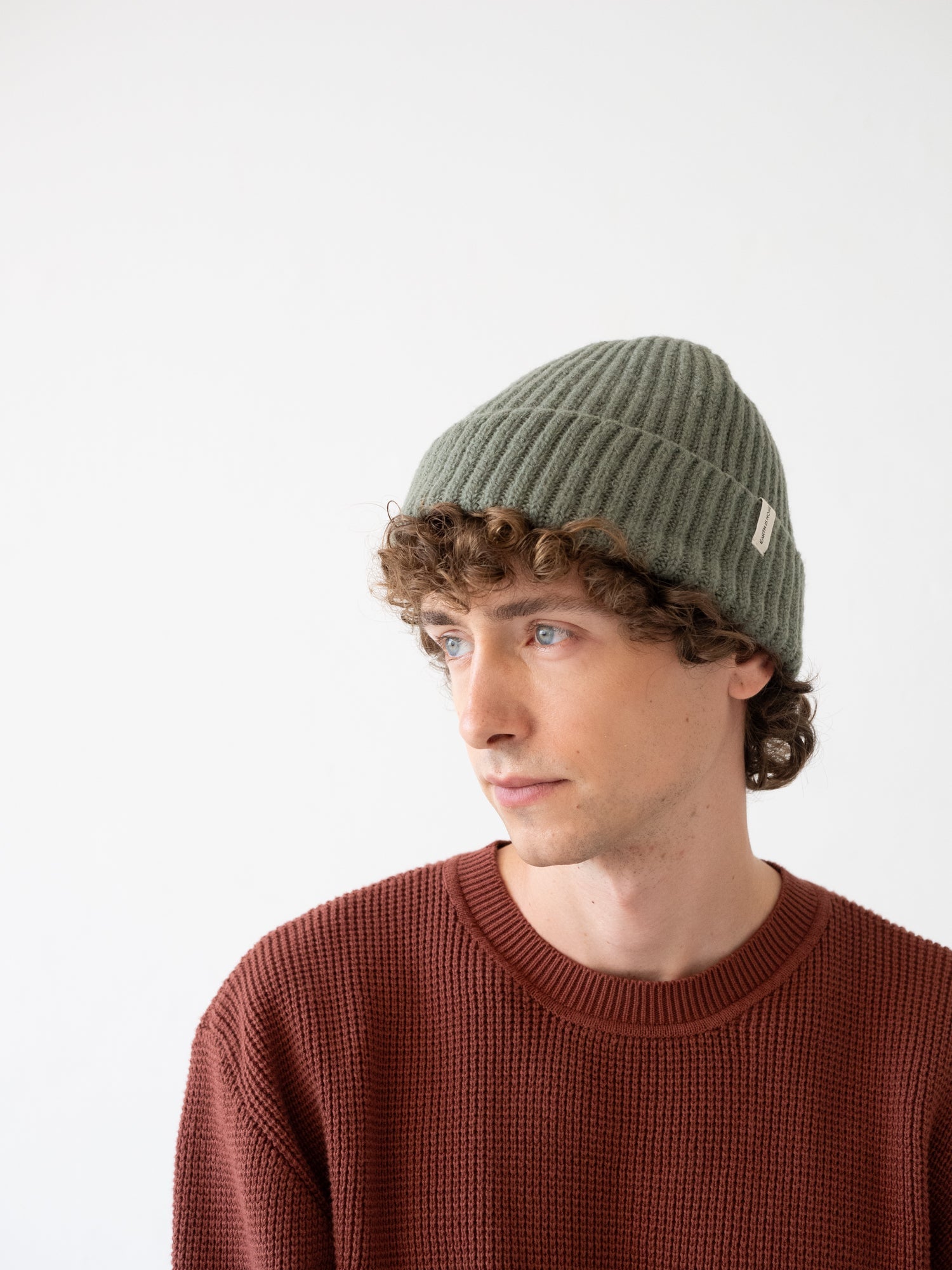 TIRALAHILACHA | Tao chunky wool beanie in green