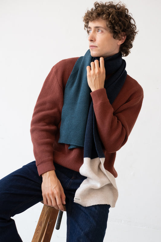 Tayo chunky wool scarf in three-tone blue