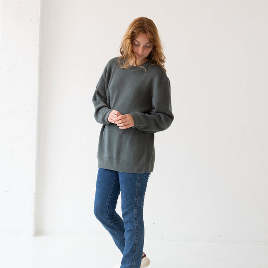 TIRALAHILACHA | Unisex Tam Sweater Organic Cotton in Hydrangea Blue