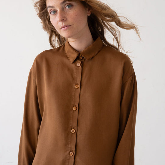 TIRALAHILACHA | Tait Oversized Shirt 100% Tencel in Terracotta