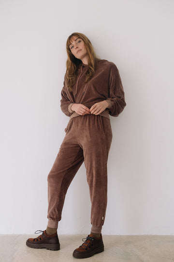 Organic Velvet Jogger in Mauve