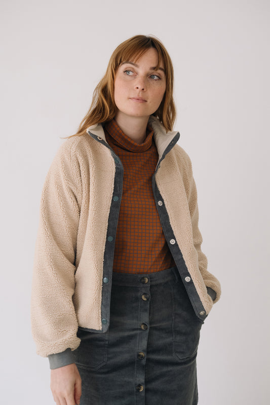 Chaqueta borreguito botones algodón orgánico crudo