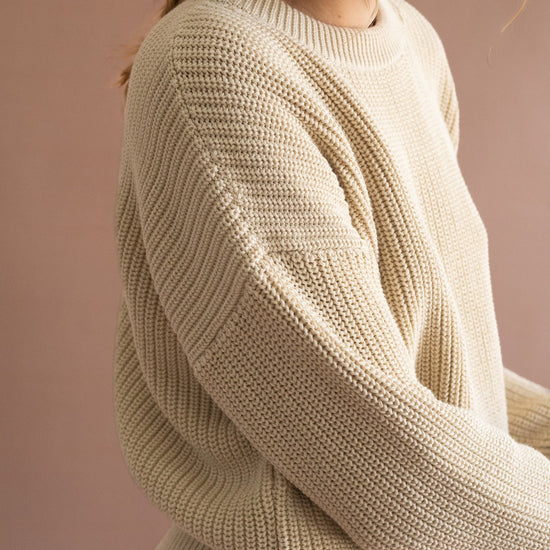 Gyra sweater beige organic cotton - TIRALAHILACHA