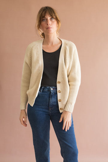 Gueda Momfit Denim Trousers vintage blue - TIRALAHILACHA